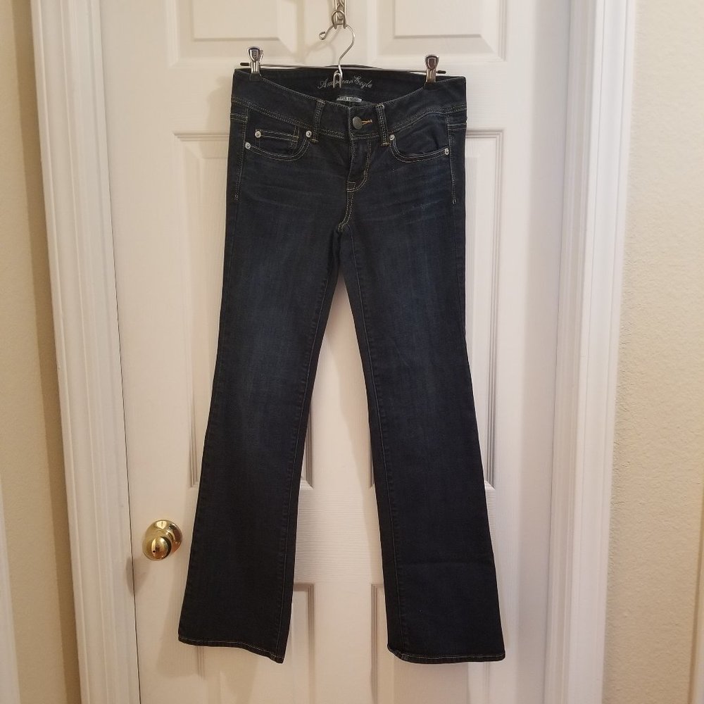 American Eagle super stretch, slim, boot cut size 4 jeans.